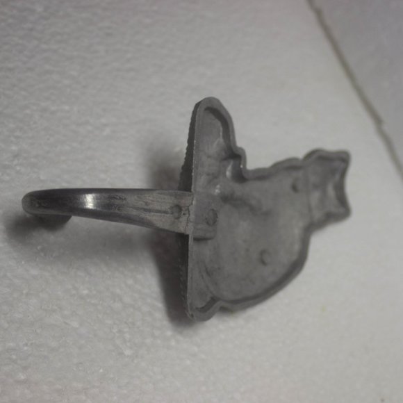 Vintage Cast Aluminum Cat Wall Hook - Picture 3 of 4